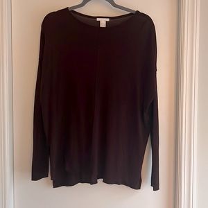 H&M burgundy slit hem long sleeve sweater